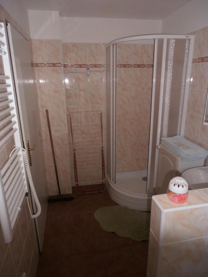 Ubytovani U Machova Jezera - Apartmany - Ludmila Grulisova Doksy  Exterior foto