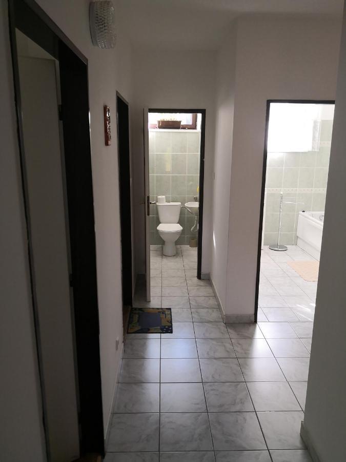 Ubytovani U Machova Jezera - Apartmany - Ludmila Grulisova Doksy  Exterior foto