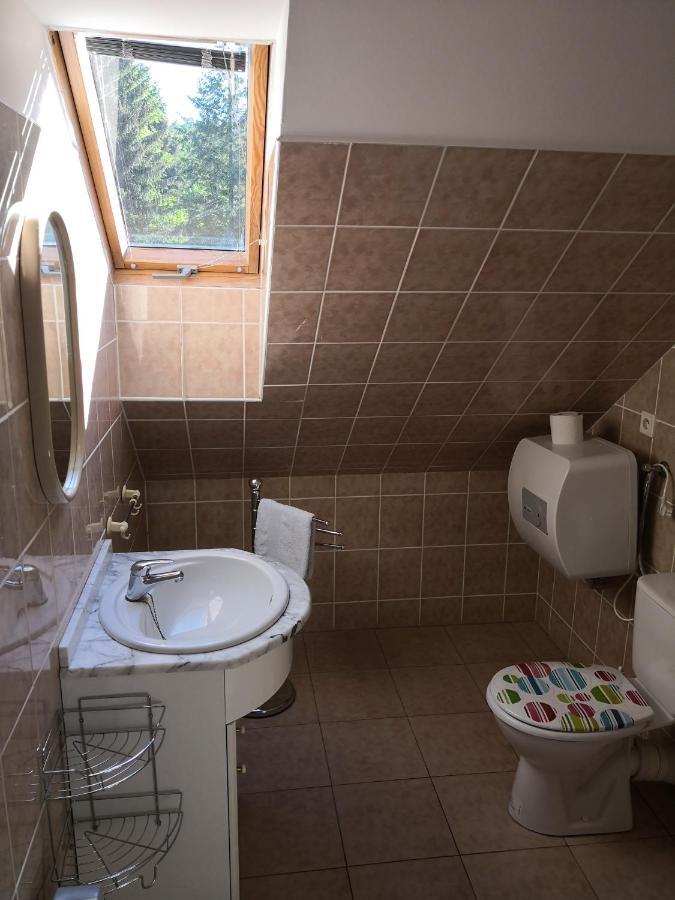 Ubytovani U Machova Jezera - Apartmany - Ludmila Grulisova Doksy  Exterior foto